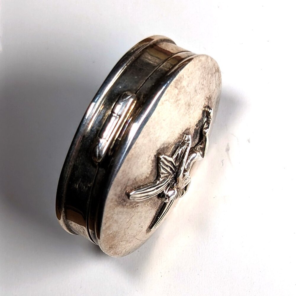 Sterling Silver Fairy pill box or trinket Box - Picture 4 of 14